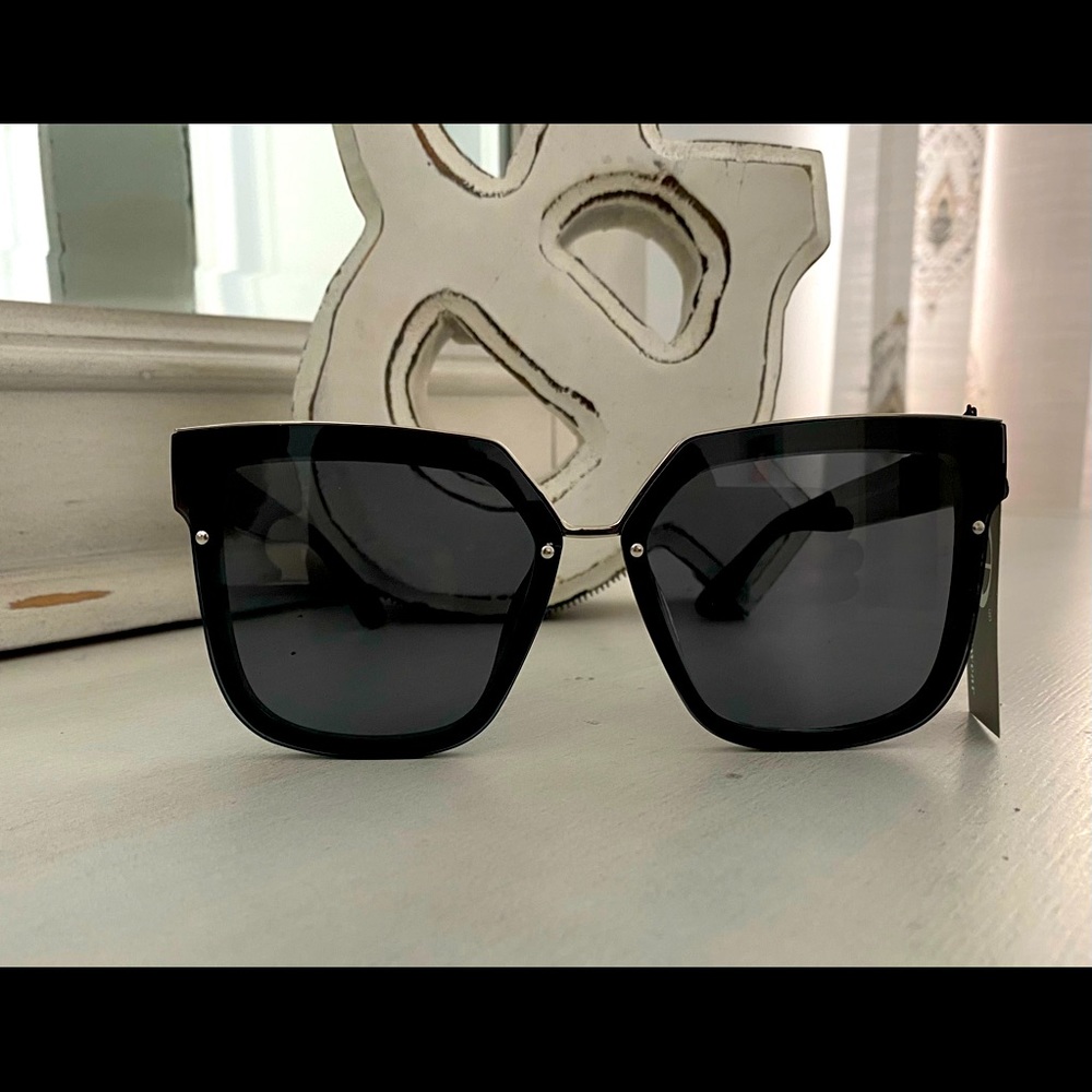 Eye Ware Sunshades